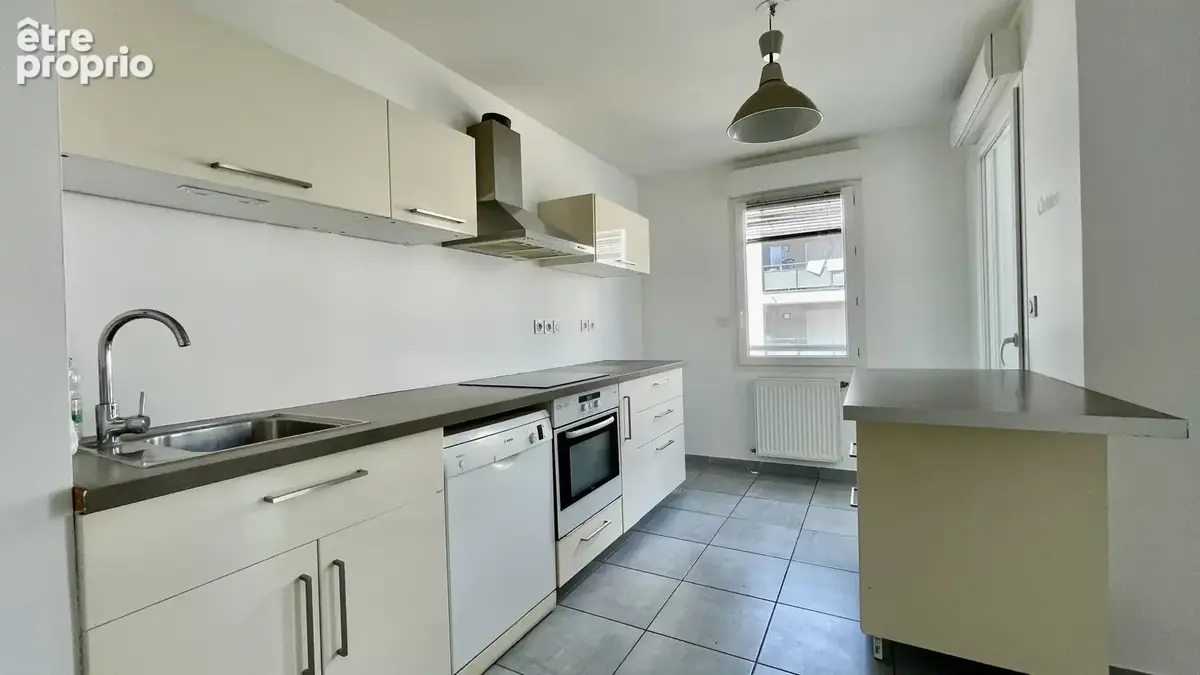 T3 de 69 m2 avec balcon et garage   Résidence récente - photo 4