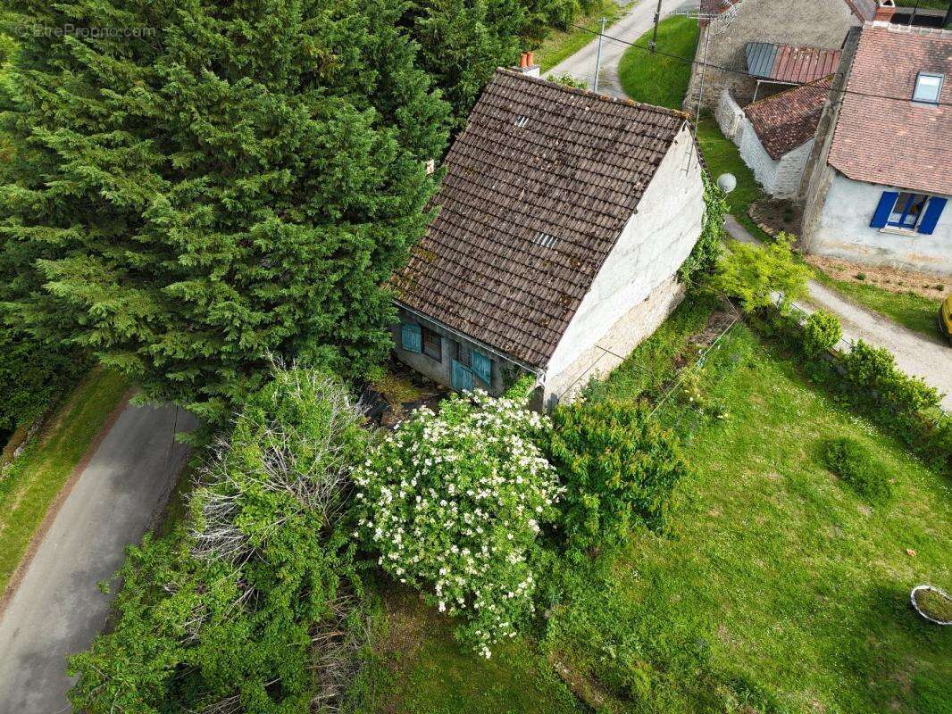 Maison à CHAZELET