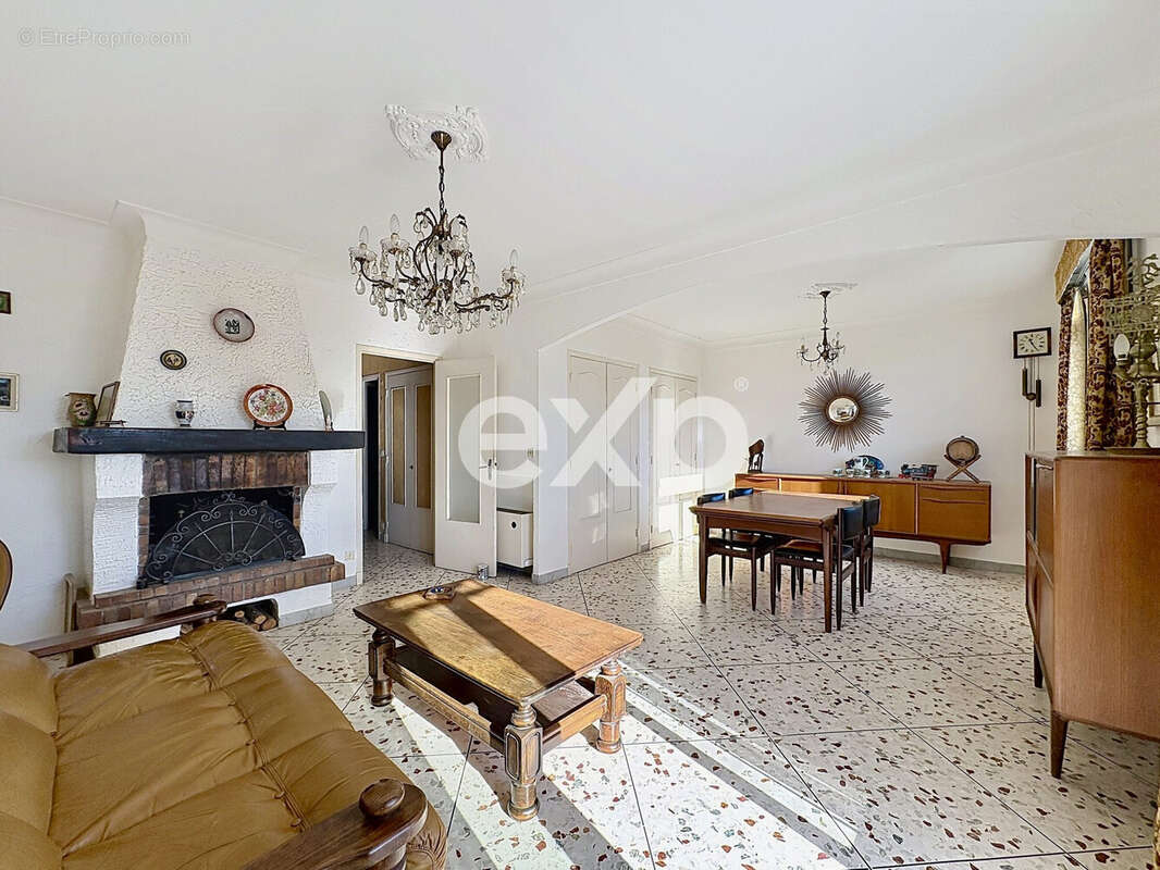 Appartement 76 m² à Antibes  - photo 4