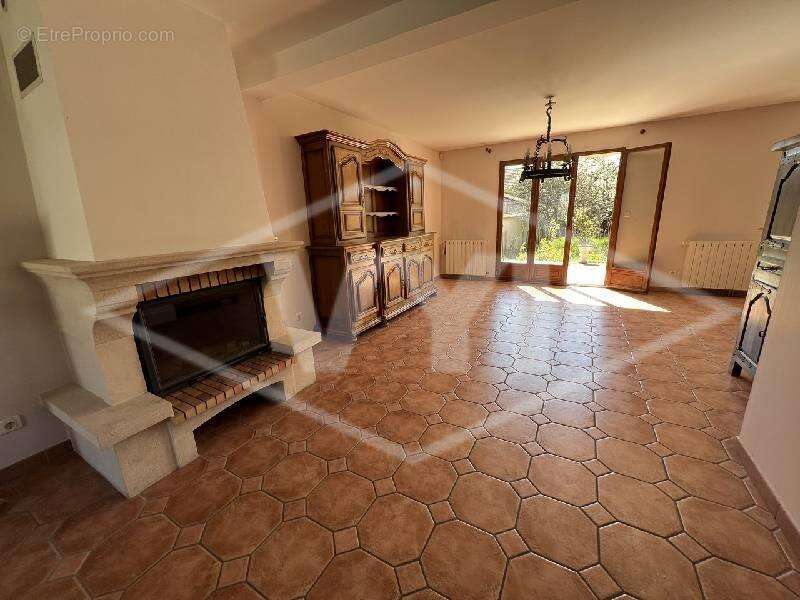 Maison à QUINCY-SOUS-SENART