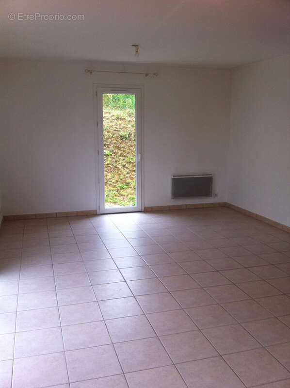 Maison à BRANNE
