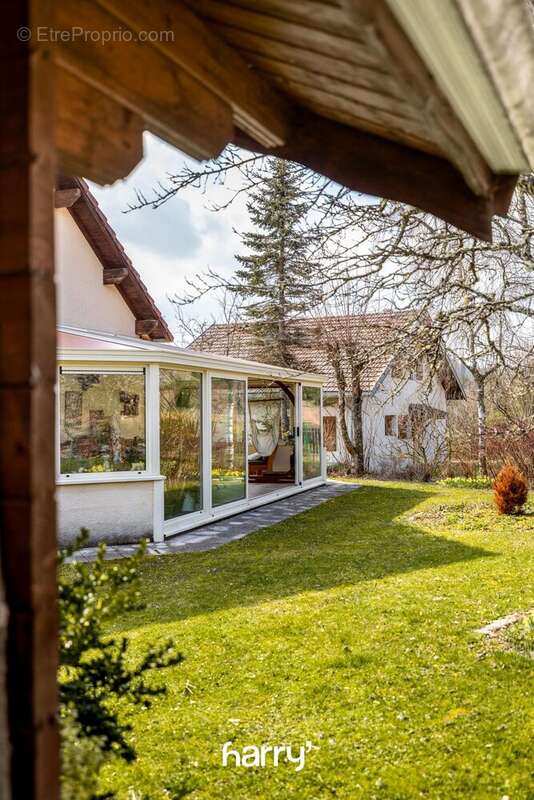 Maison à OYE-ET-PALLET