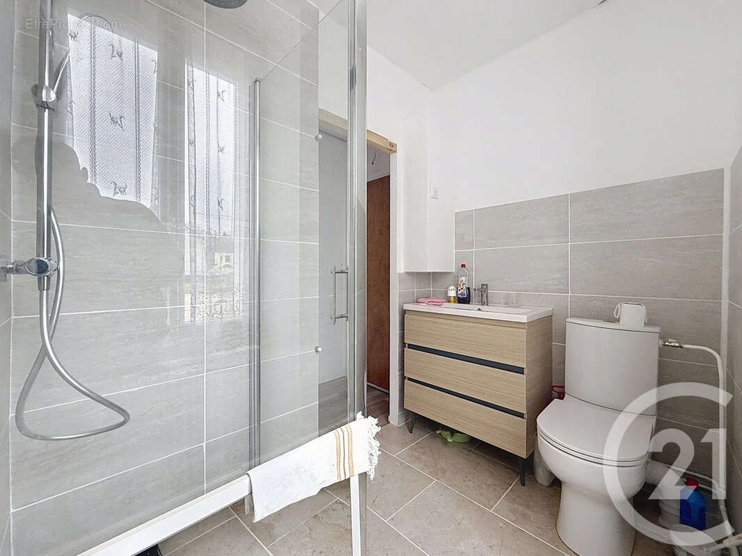 Appartement à CANNES-ECLUSE