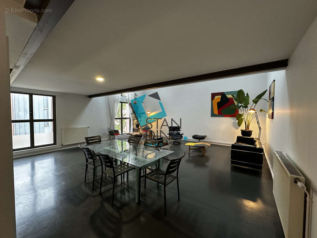 À Vendre : Duplex de Caractère au Cœur du Vieux-Lille - photo 2