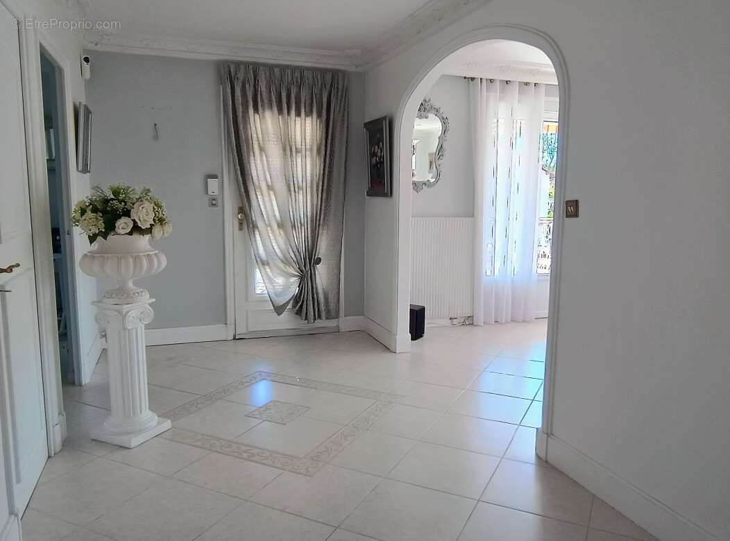 Appartement à CHASSIEU