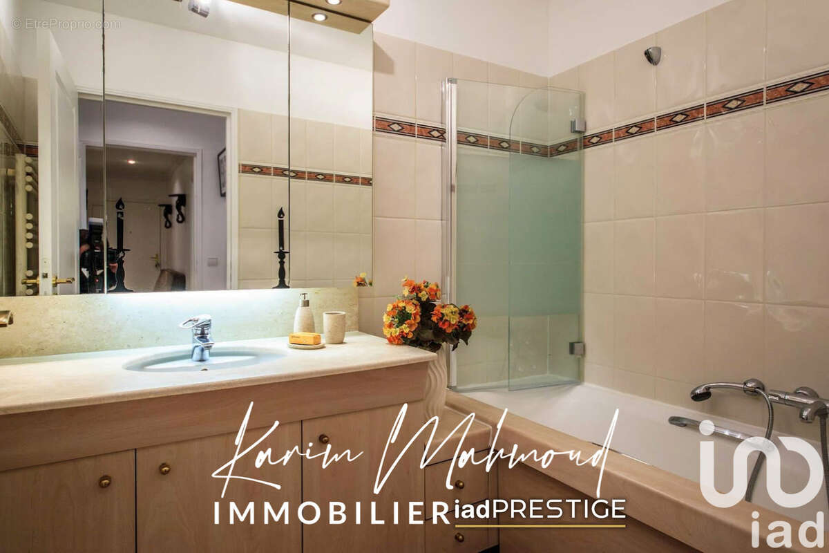Appartement 76 m² à Paris-15e  - photo 6