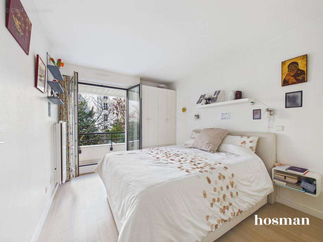 Appartement à LEVALLOIS-PERRET