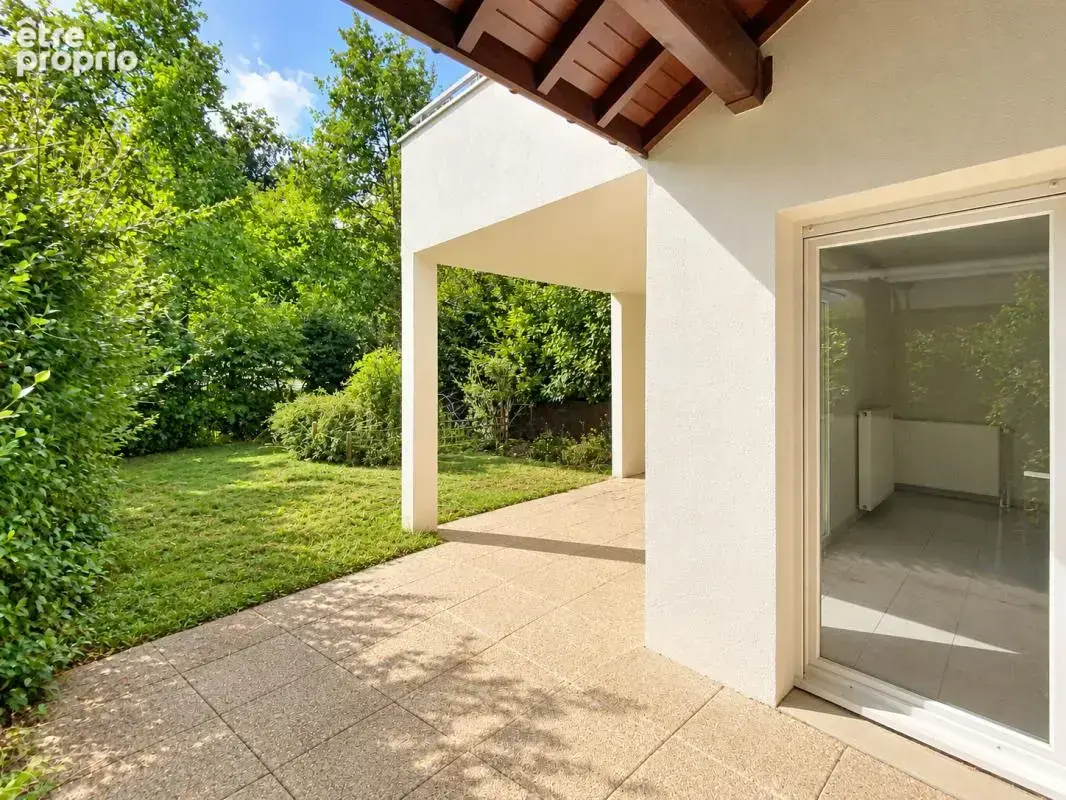 Appartement T3 en rez-de-jardin - photo 2