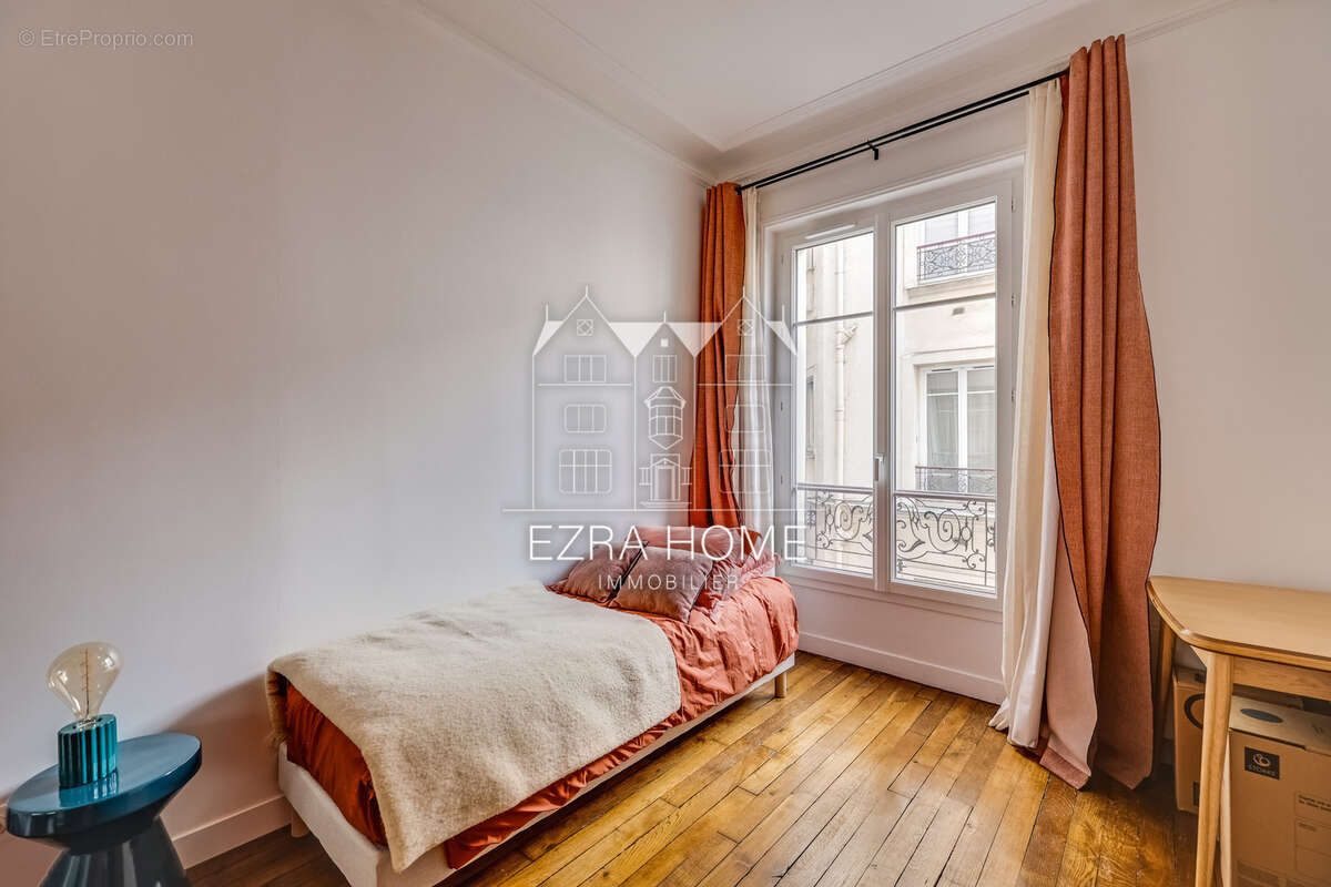Appartement à PARIS-4E