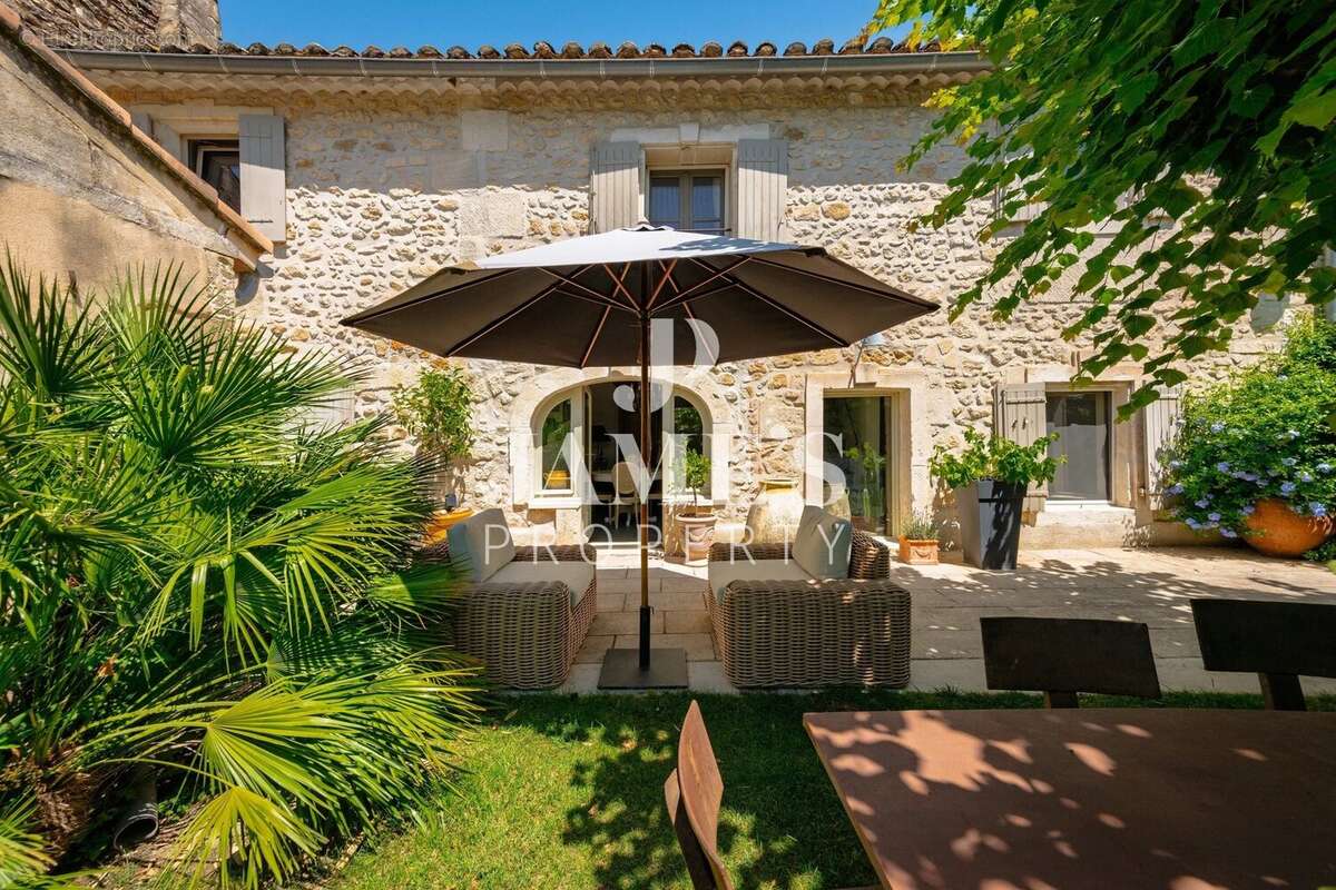 Maison à PARADOU