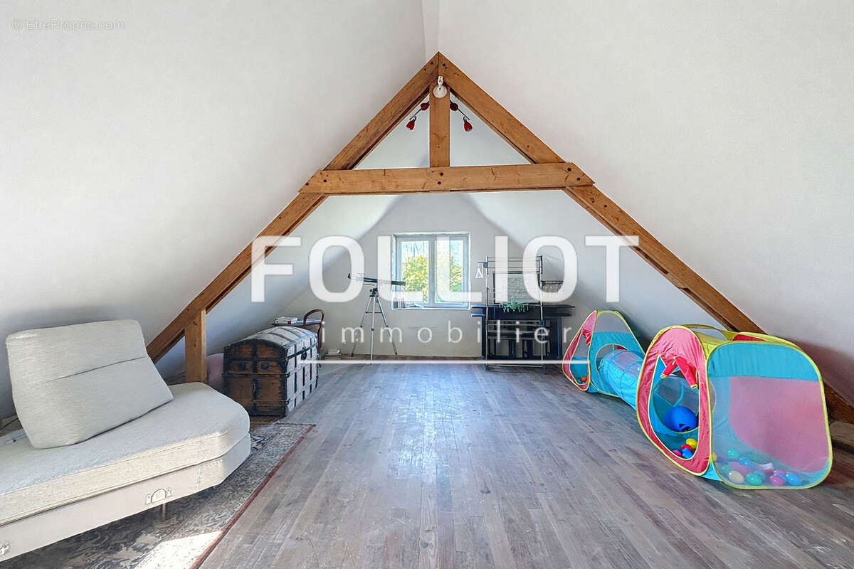 A VENDRE Maison à vendre à Saint Louet sur Seulles -  3 minutes de Villers-Bocage - photo 5