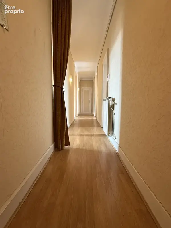 Appartement t4 - proche gare a rafraichir - photo 3