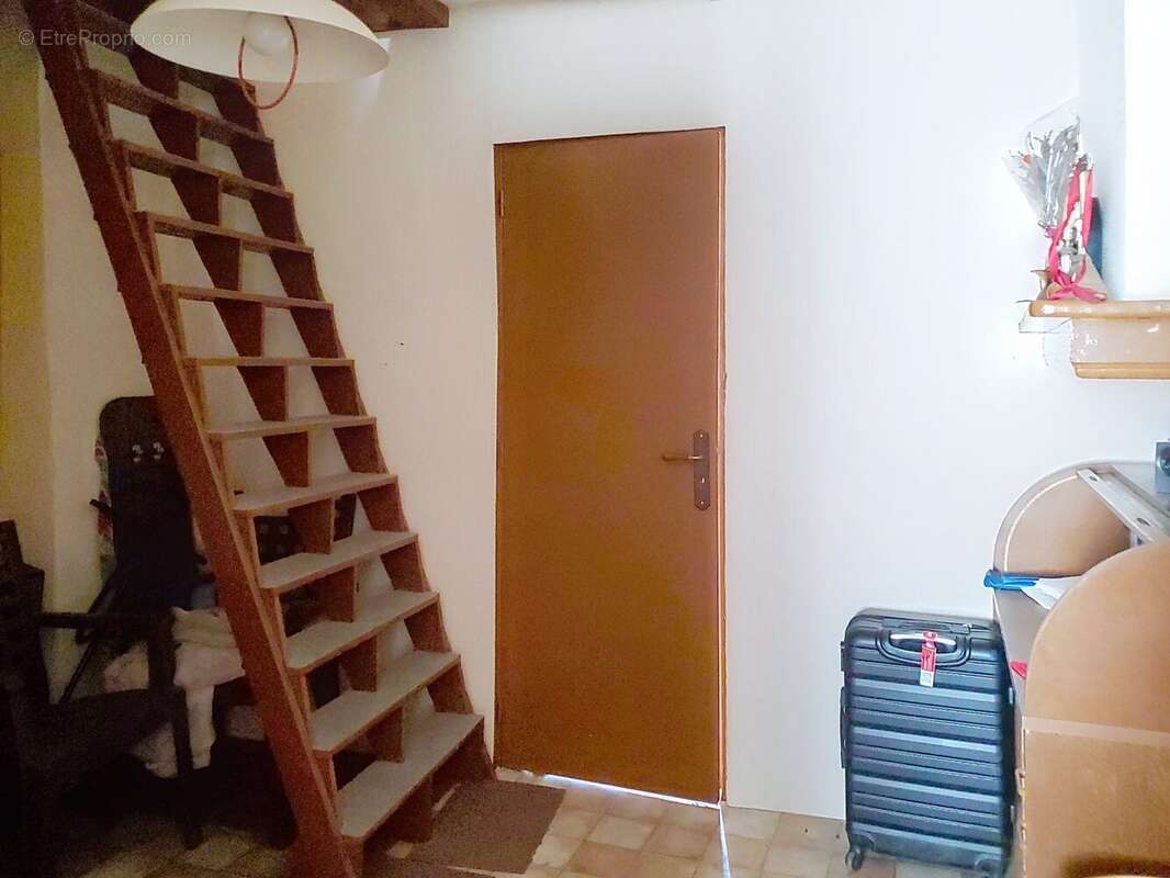 Maison de village a renover - photo 8
