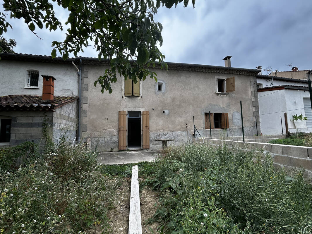 Maison à LABRUGUIERE