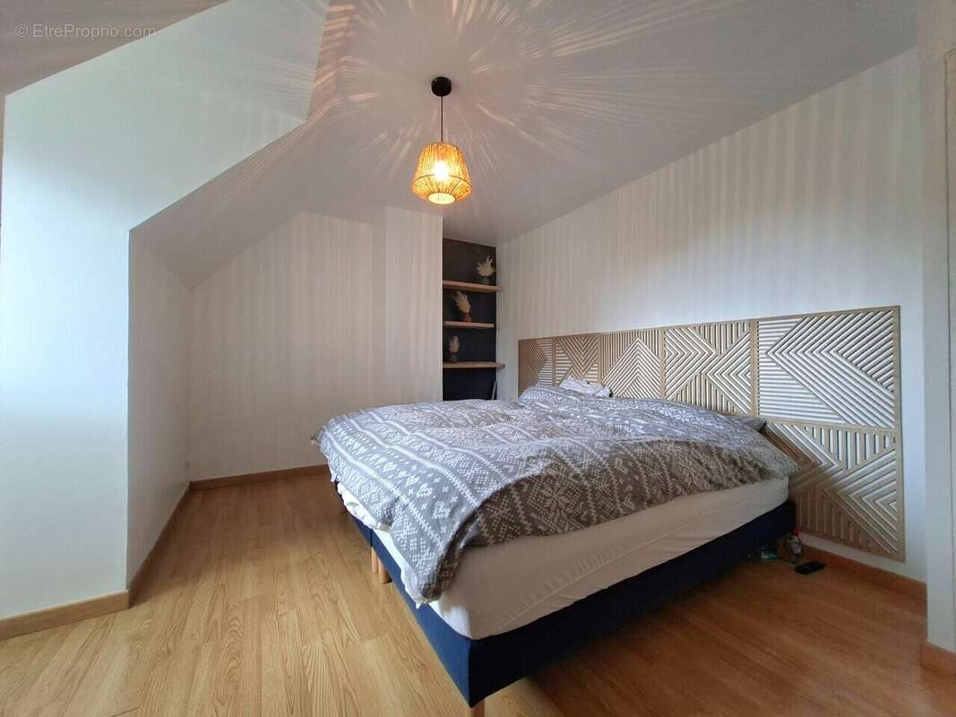 Maison à NOTRE-DAME-D&#039;ALIERMONT