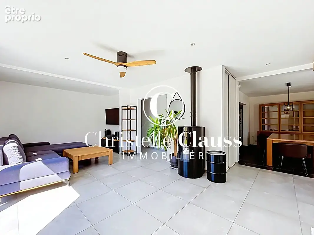 Maison à Saint Louis de 7 pièces, 174 m2 - photo 3