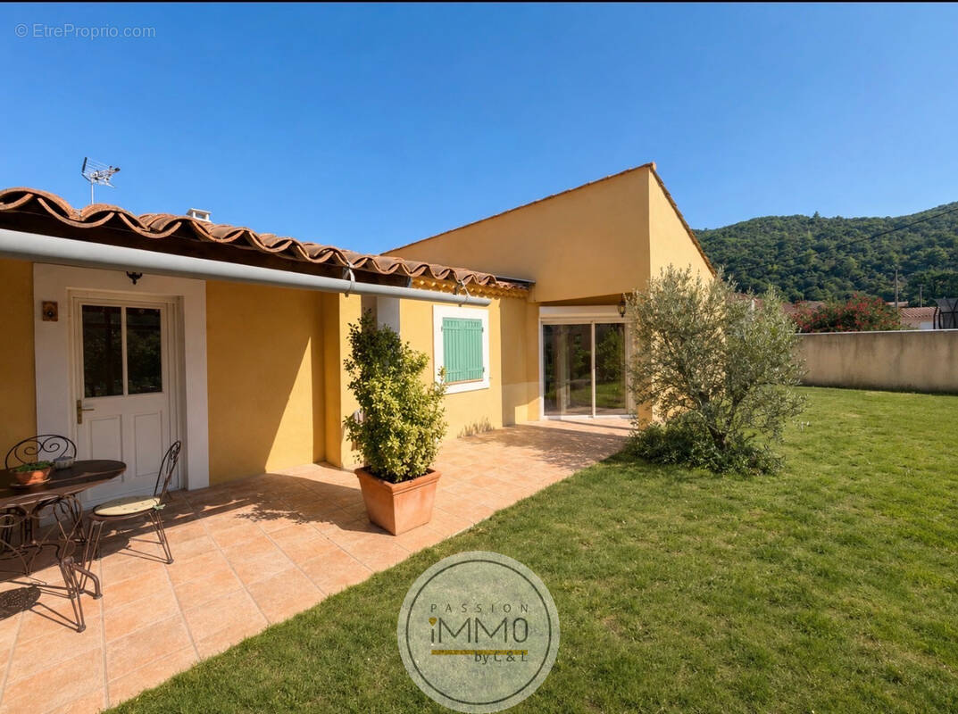 Maison à MALIJAI