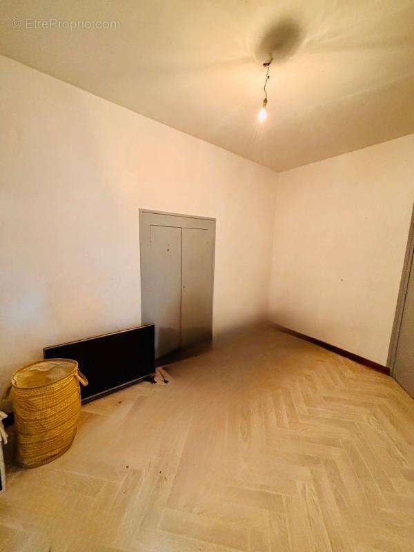 Appartement à LARGENTIERE