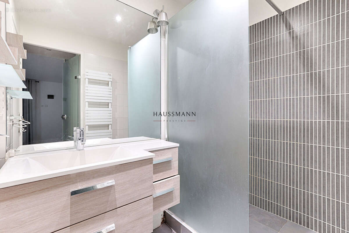 Appartement 95 m² à Le Raincy  - photo 8