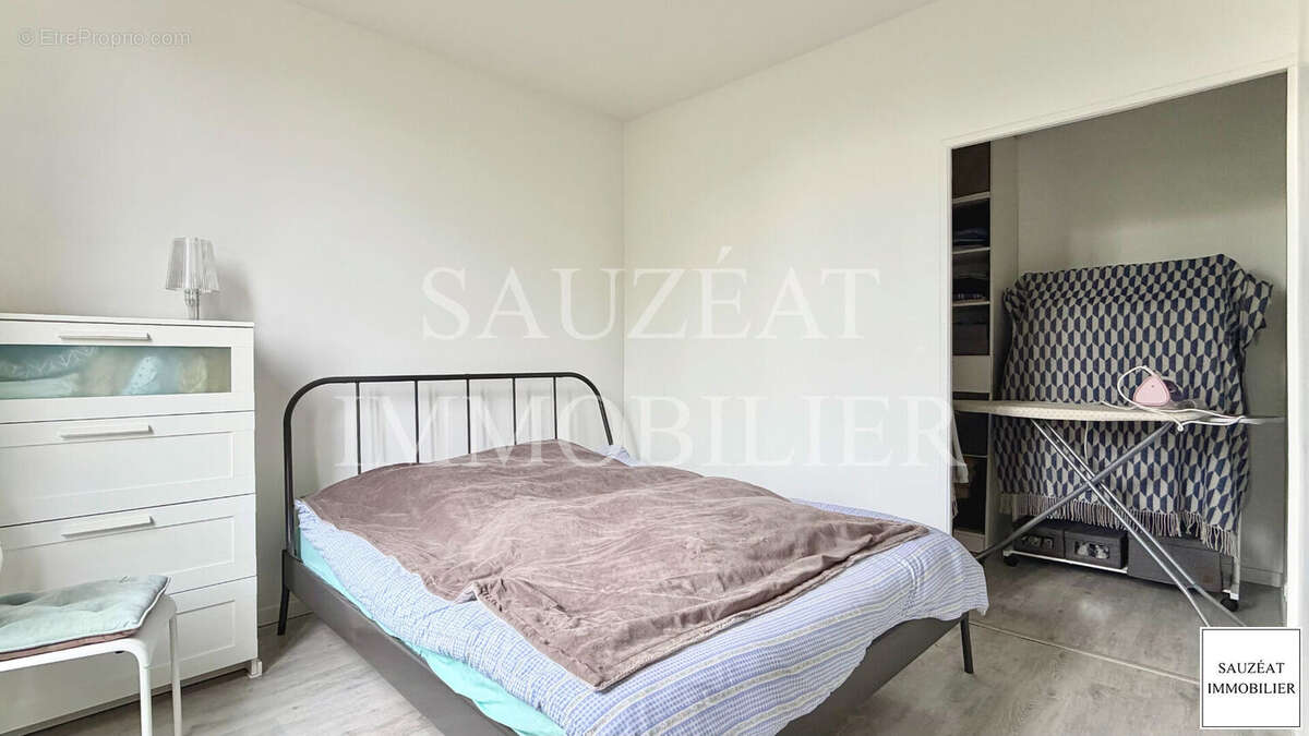 Appartement à MONTROUGE