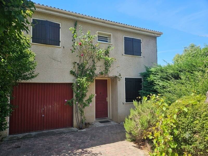Maison à TREVOUX