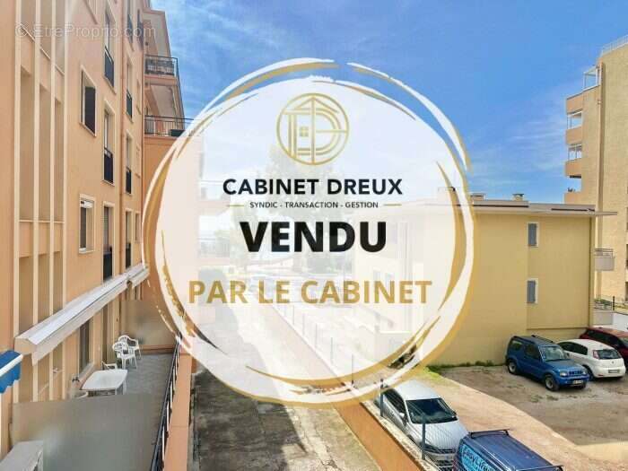 Appartement à ROQUEBRUNE-CAP-MARTIN