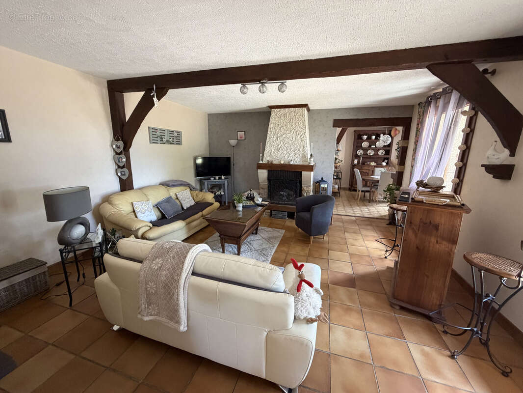 Maison à MONTBARD