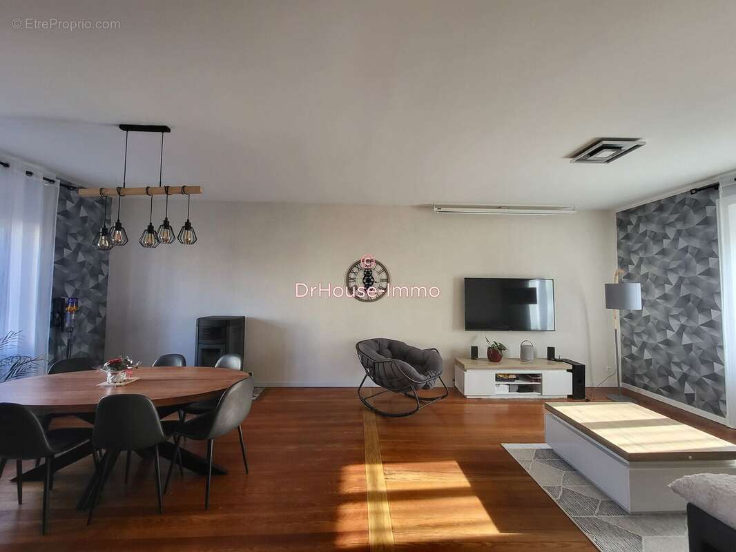 Maison à GRAY