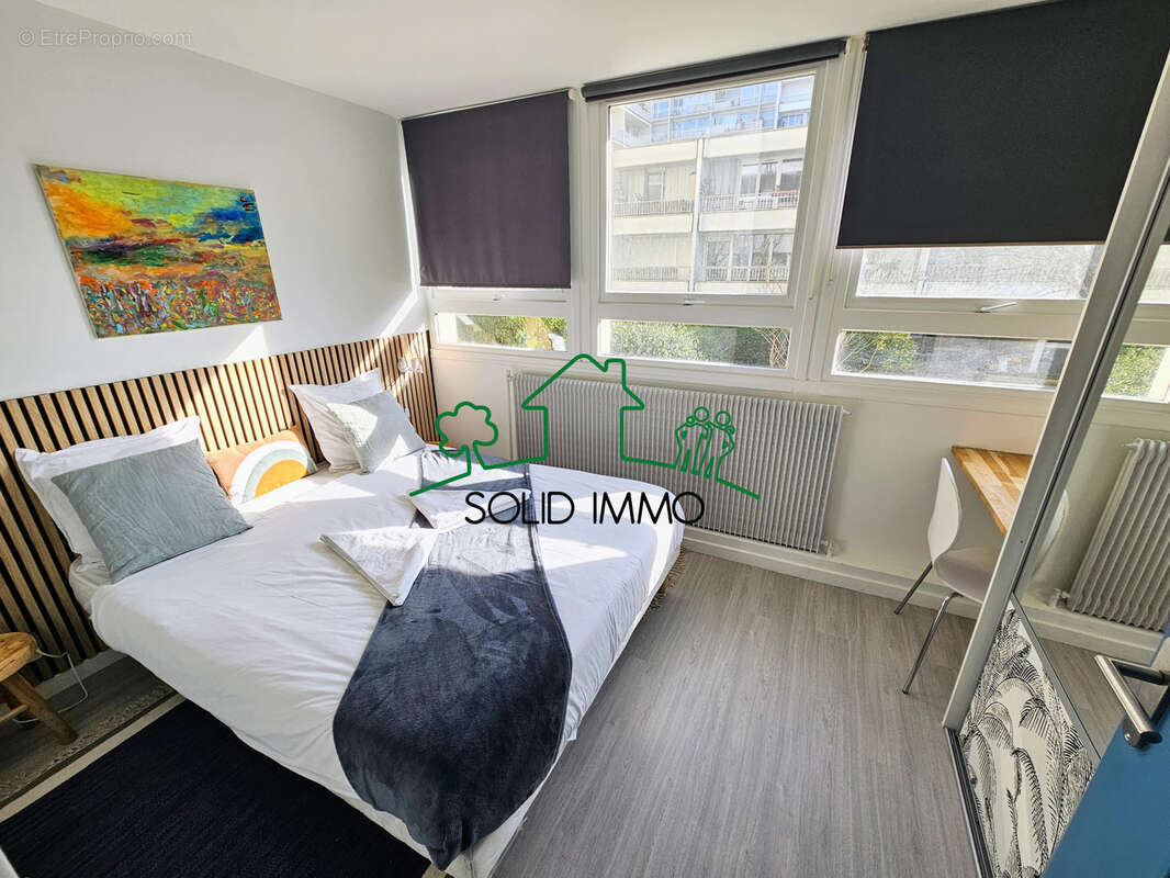 Appartement à PARIS-20E