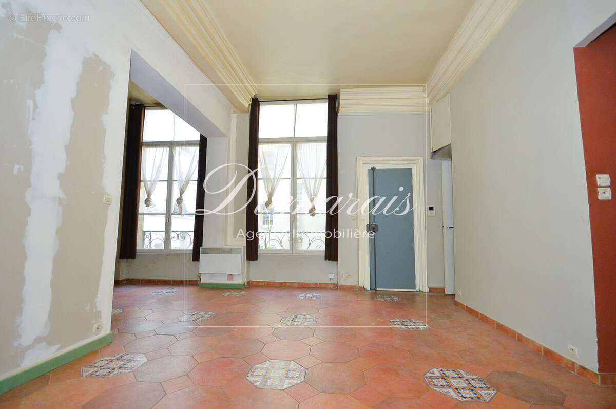 Appartement à PARIS-4E