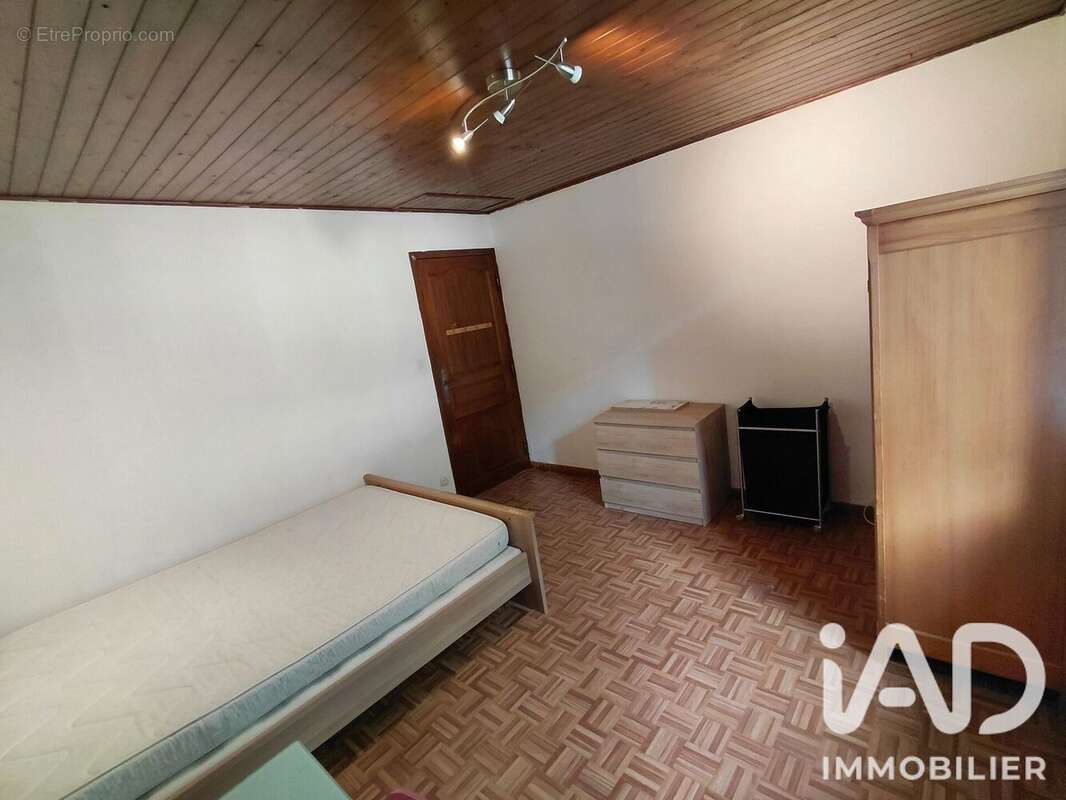 Photo 7 - Appartement à SAINT-ETIENNE-DE-CUINES