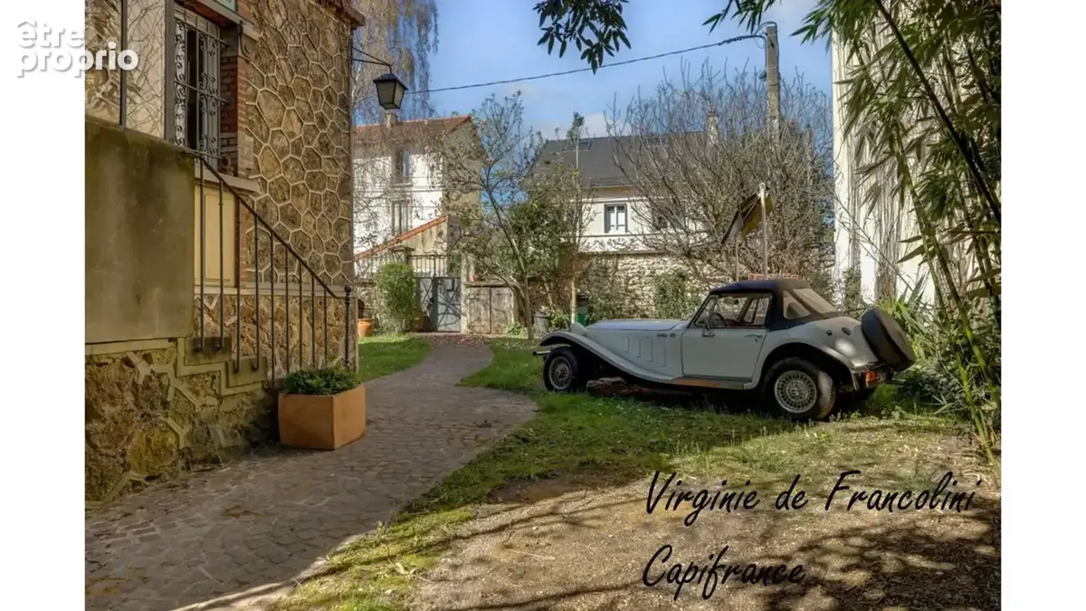 A vendre-Meulière-Centre-Ville-7 pièces-Parcelle de 500 m²-garages-Sous-sol-11 mn à pied RER E-6mn en voiture RER A - photo 18