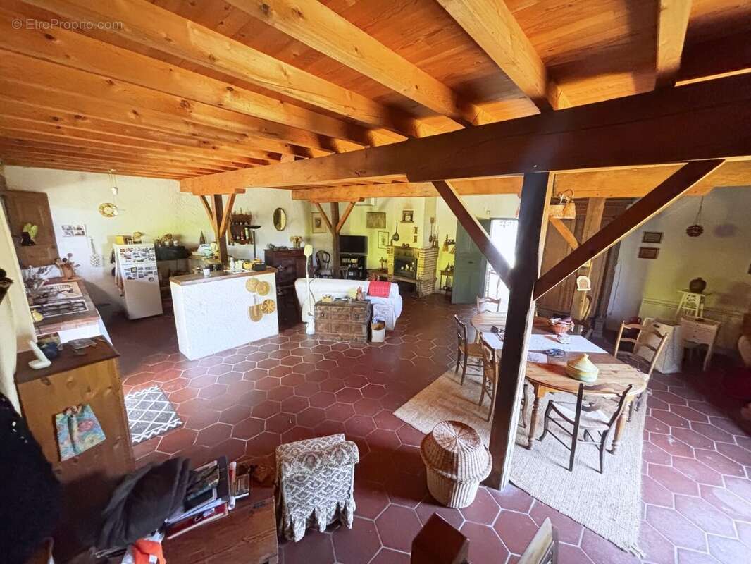 L'I.Jourdain, maison de charme et dépendance - photo 5