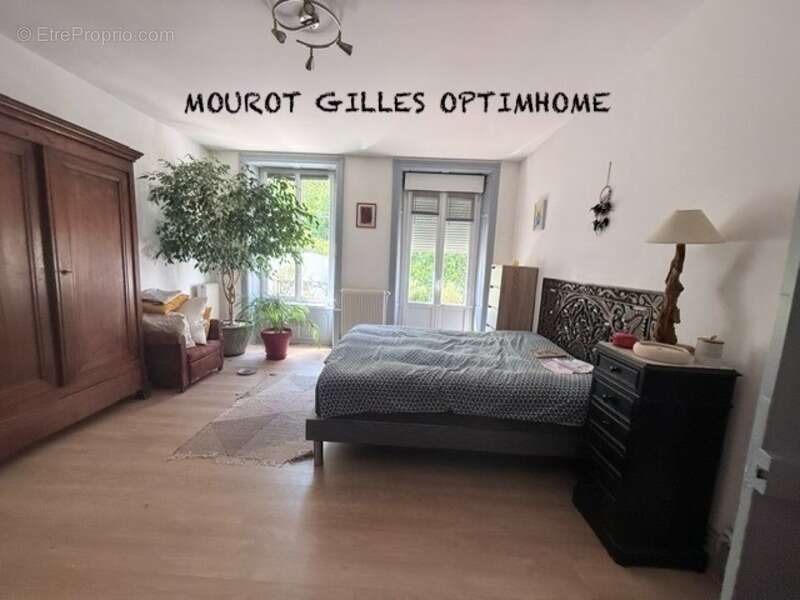 Appartement à CHANTRAINE
