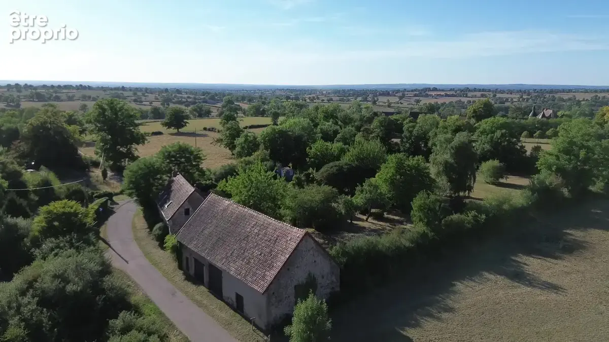 Chappes   Maison de caractère, grande grange, verger et superbe vue sur la campagne - photo 20