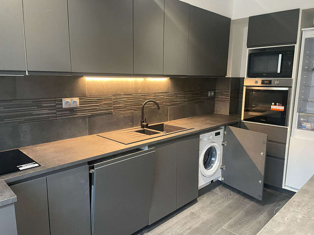 Appartement à SAINT-CYR-SUR-LOIRE