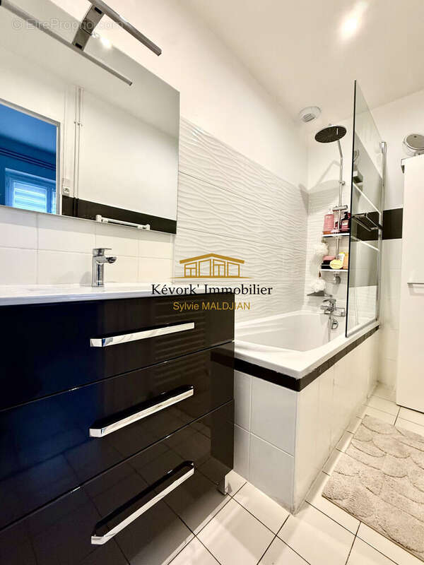 Appartement à BOURG-LES-VALENCE