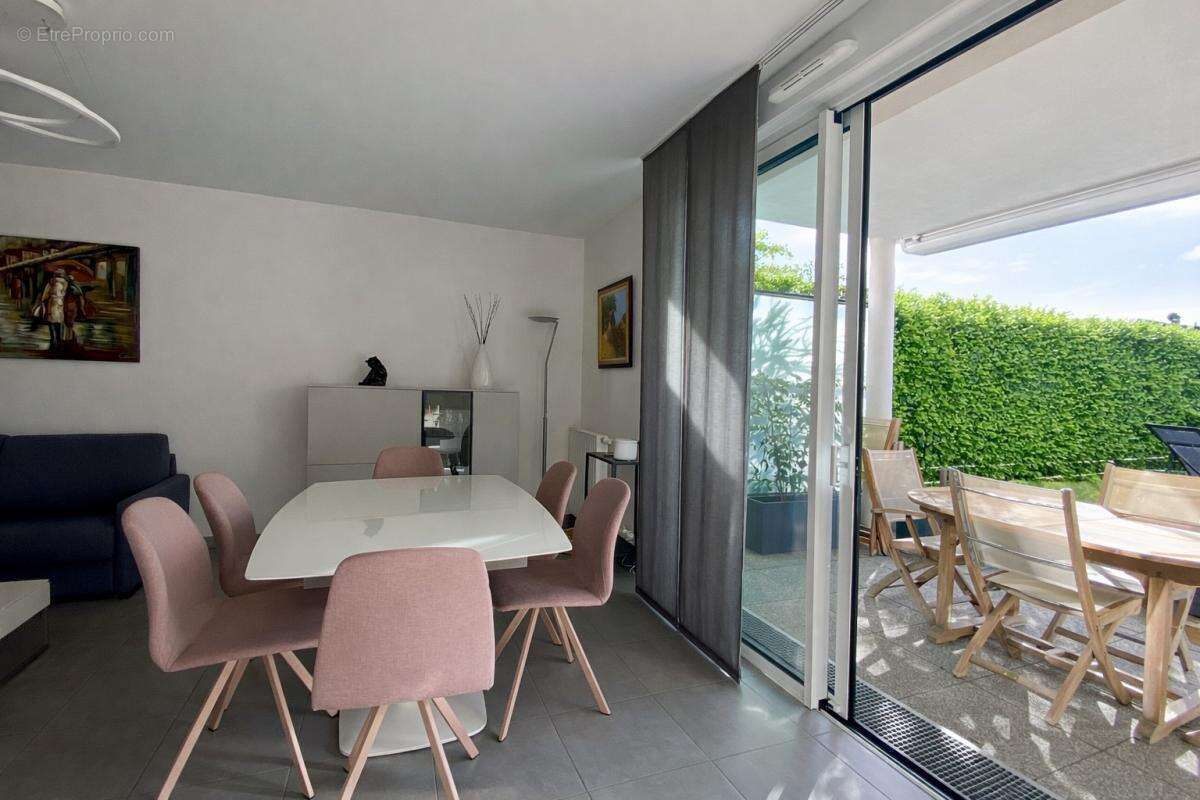 Appartement à LE PERREUX-SUR-MARNE