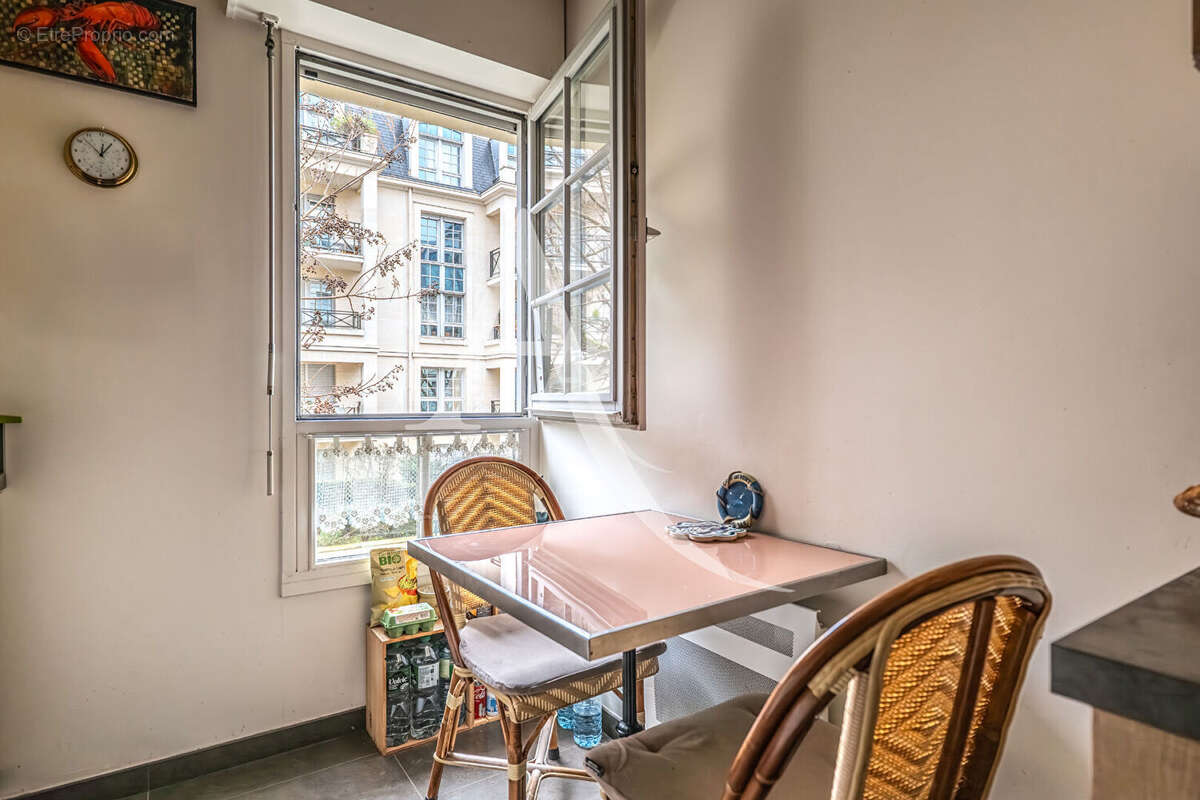 Appartement à CHATILLON