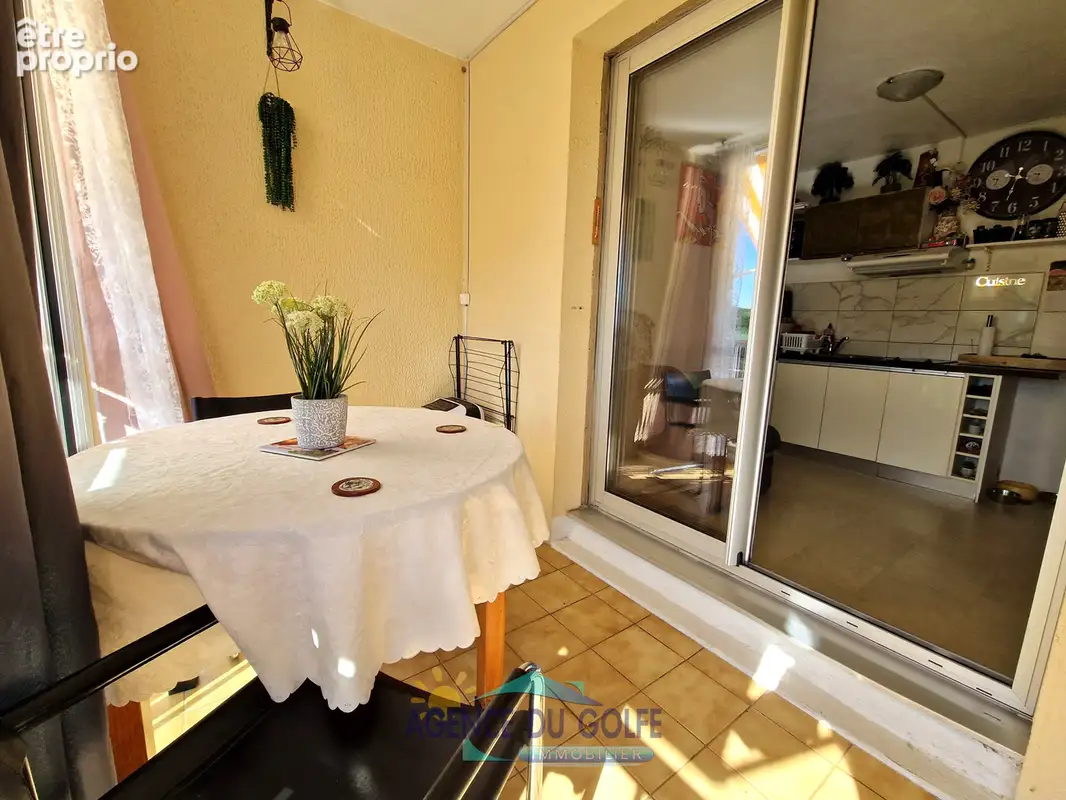 coquet studio avec terrasse fermé - photo 3