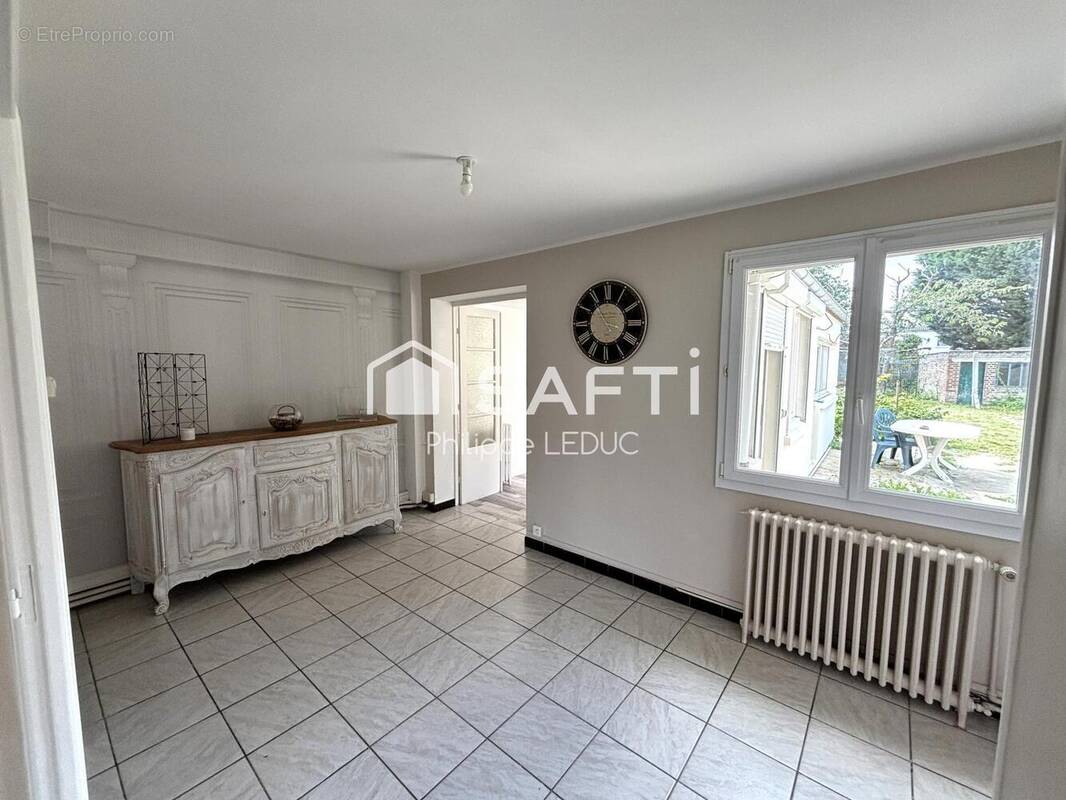 Photo 1 - Maison à CAMBRAI