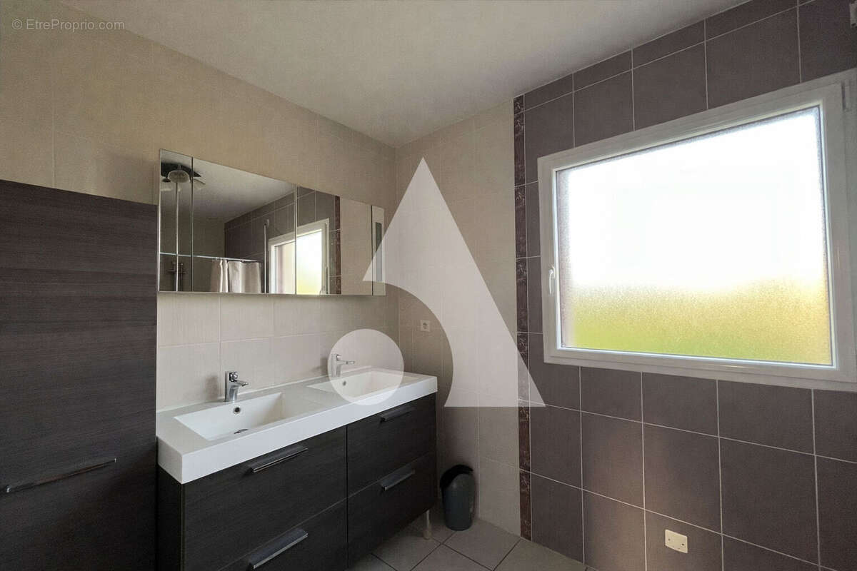 Maison à MERLEVENEZ