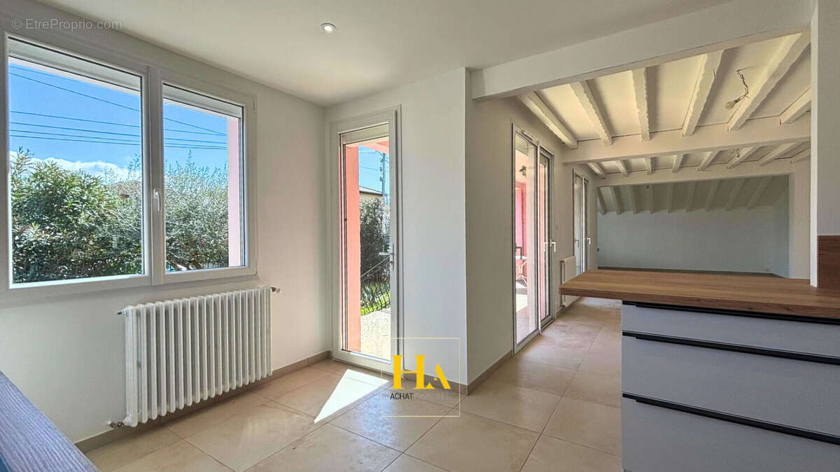Maison Romans Sur Isere 127 m2 - photo 3