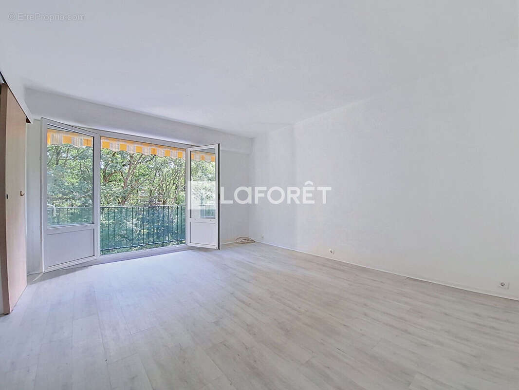 Appartement Verneuil Sur Seine 4 pièce(s) 74 m2 - photo 2