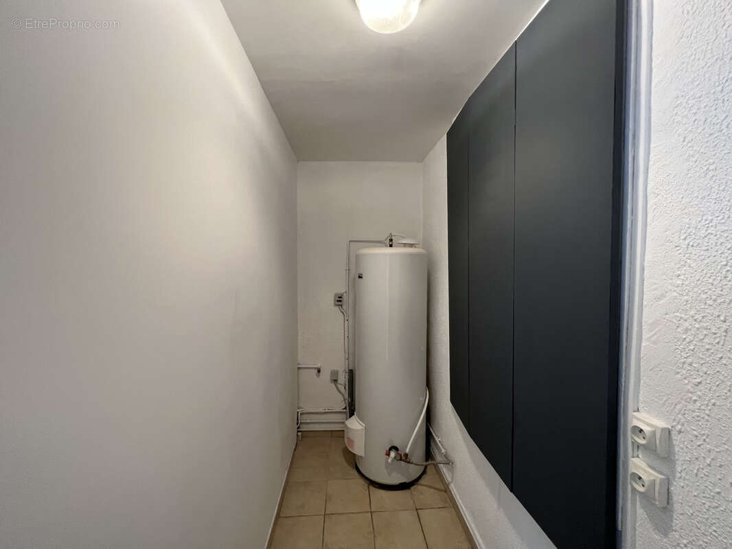 Secteur cormontreuil -  opportunite local commercial de 118m2 avec vitrine - photo 14