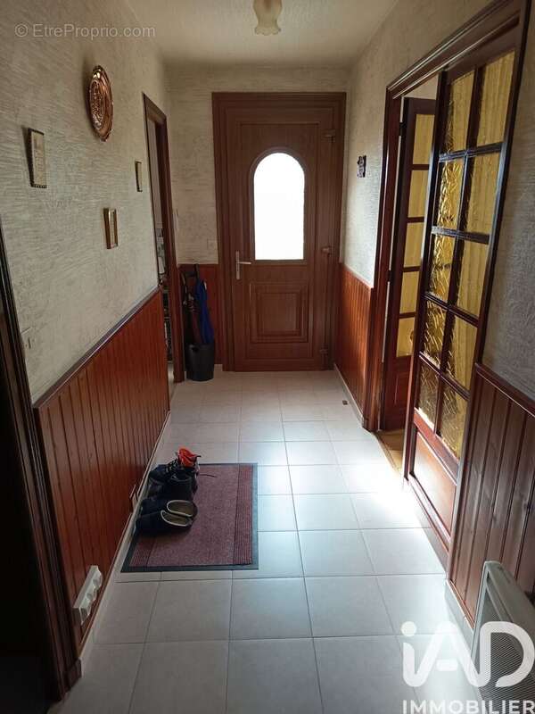 Photo 2 - Maison à SAINT-DENIS-DE-PILE