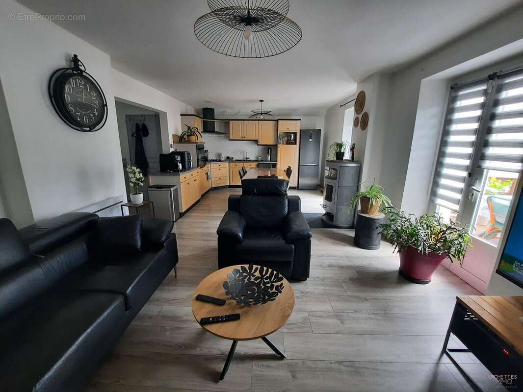 Appartement à CHENIMENIL