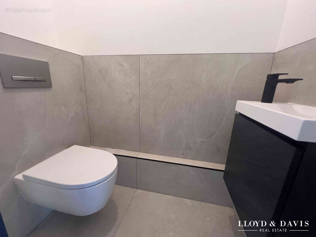 Appartement à CASTELNAU-LE-LEZ