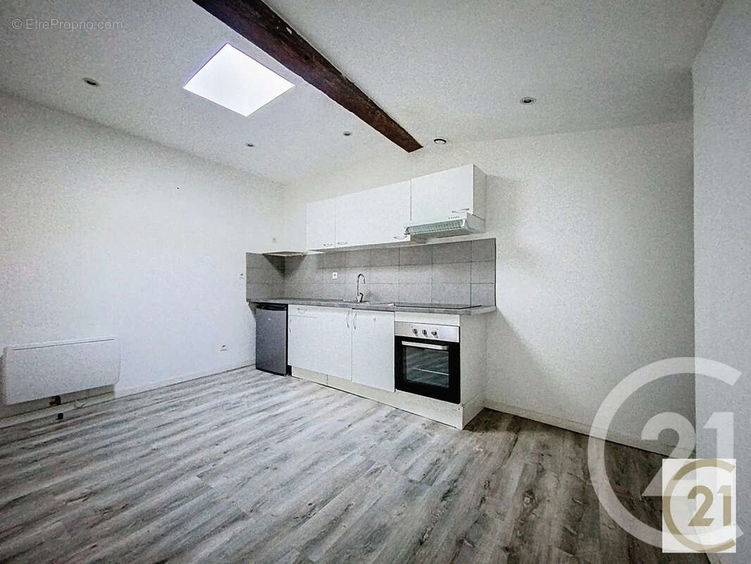 Appartement à VILLENOUVELLE