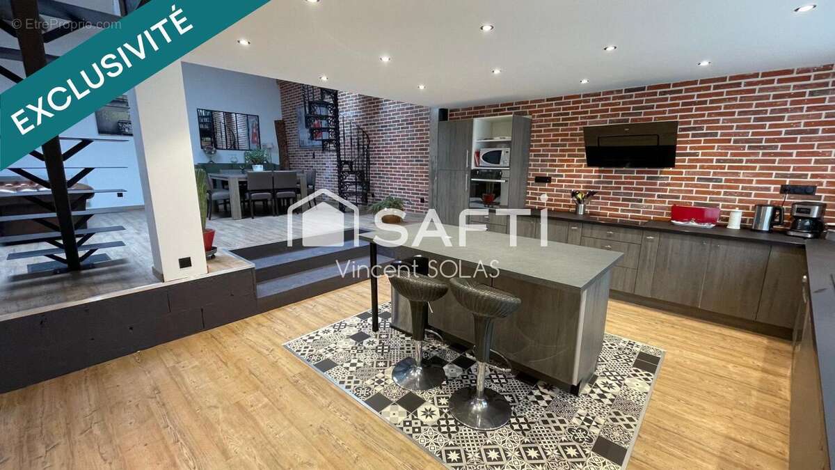 Appartement 117 m² à La Roche-Sur-Yon  - photo 2